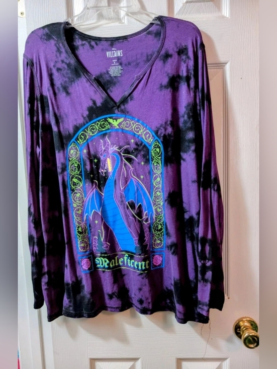 torrid Tops - Torrid Disney Villains Women's Maleficent Graphic T Shirt Black Tie Dye Quote Te